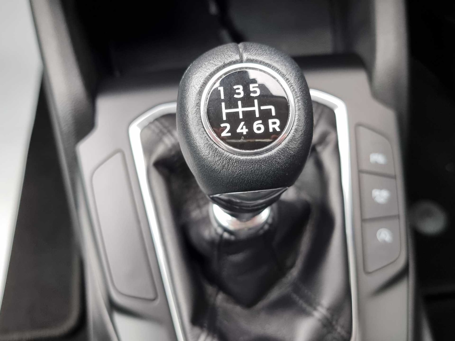 Used Ford Focus 2022 for sale - 76868946: Photo 18