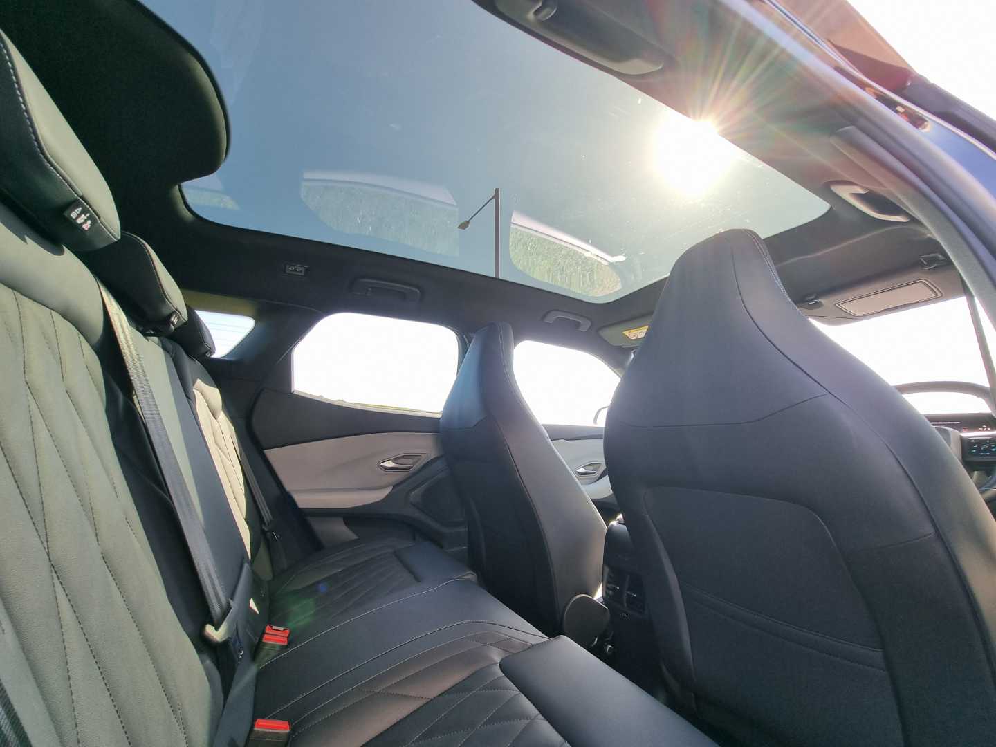 Used Ford Explorer 2024 for sale - 76868970: Photo 27