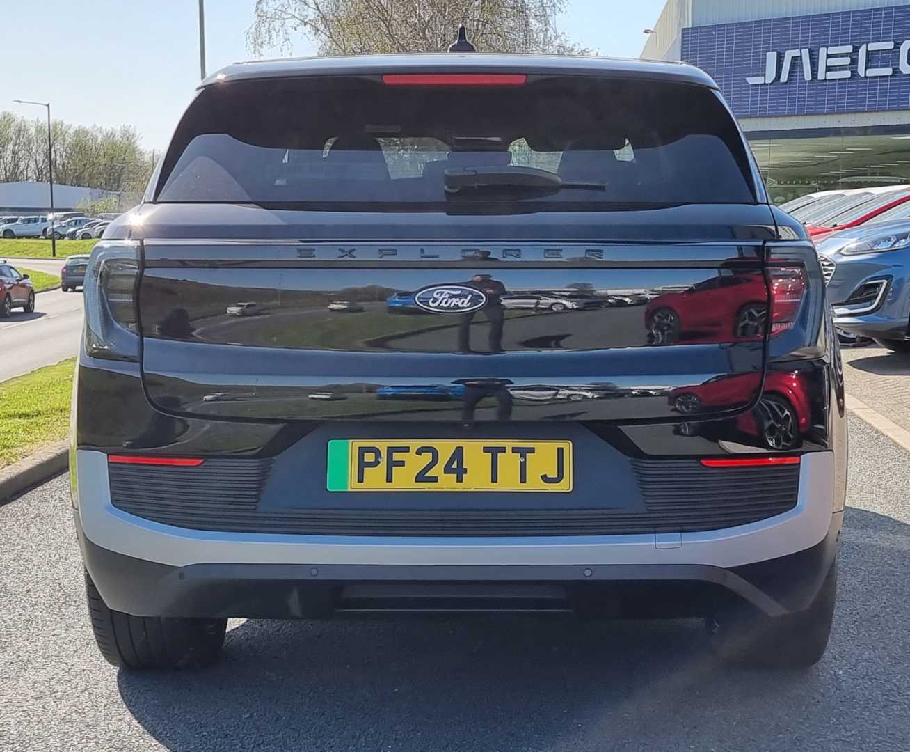 Used Ford Explorer 2024 for sale - 76868970: Photo 6