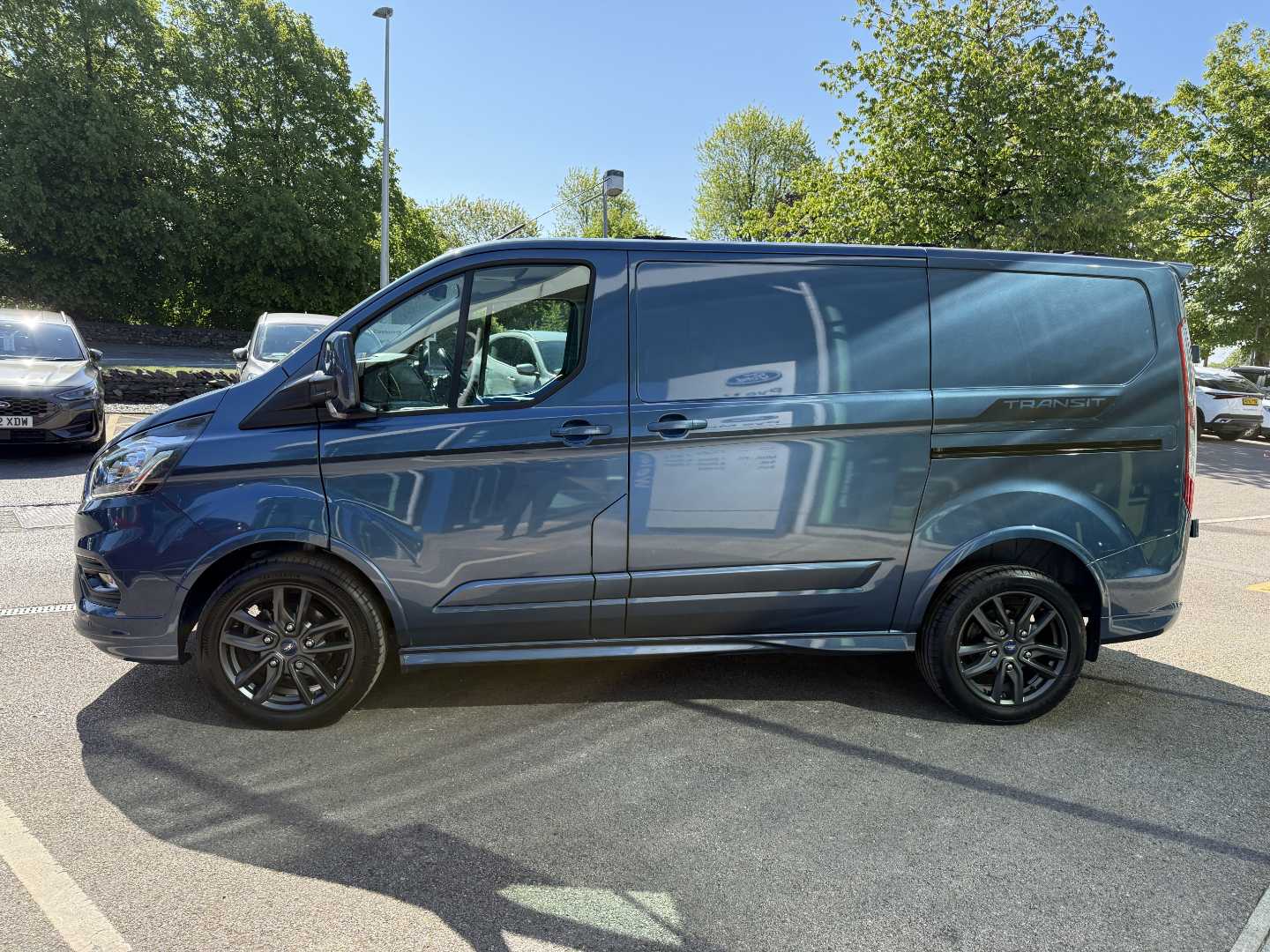 Used Ford Transit Custom 2023 for sale - 76466356: Photo 4