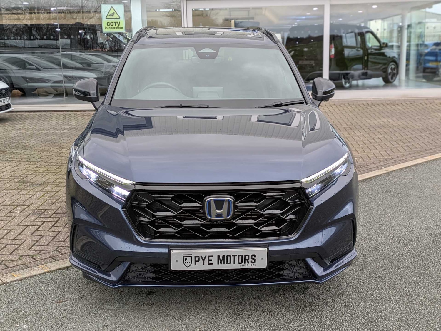 Used Honda CR-V 2024 for sale - 77307604: Photo 2