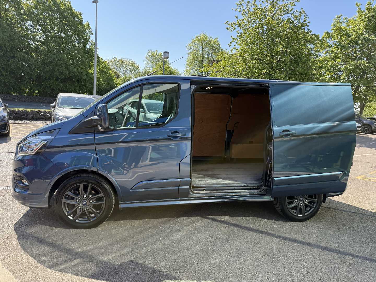 Used Ford Transit Custom 2023 for sale - 76868338: Photo 5