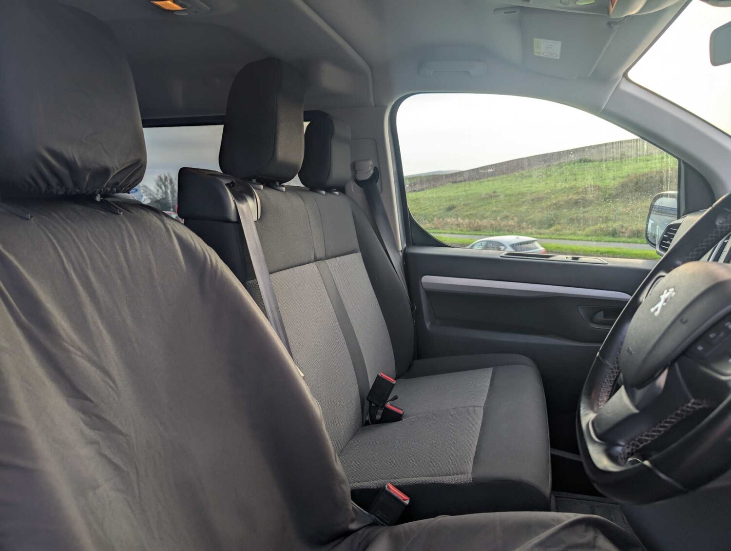 Used Peugeot Expert 2020 for sale - 76466505: Photo 7