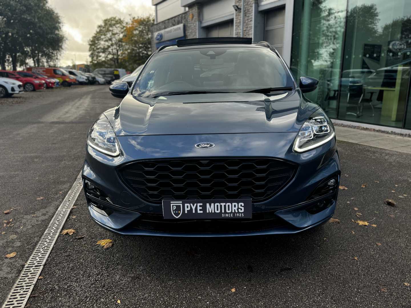 Used Ford Kuga 2022 for sale - 76466294: Photo 2