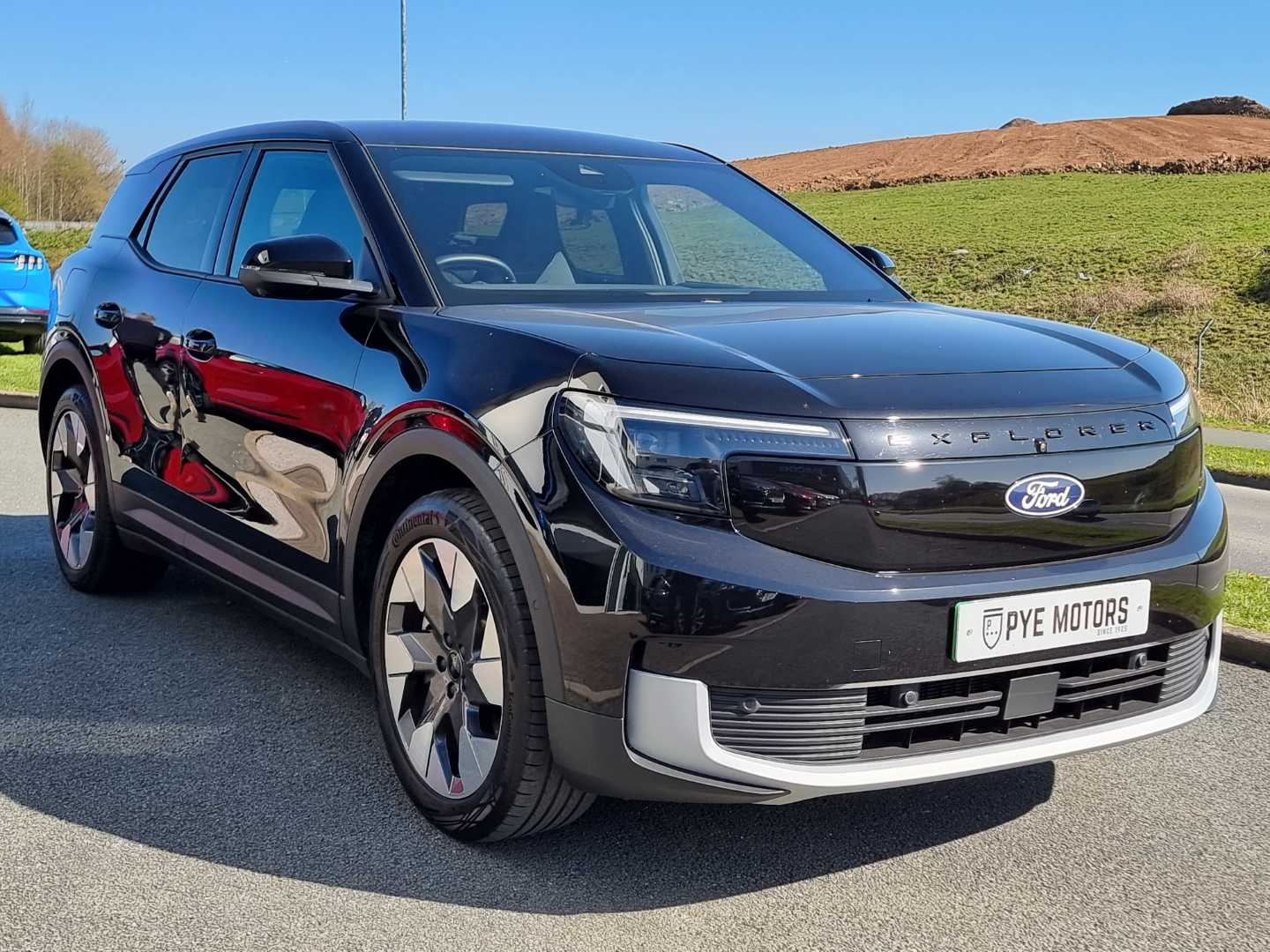 Used Ford Explorer 2024 for sale - 76466537: Photo 1