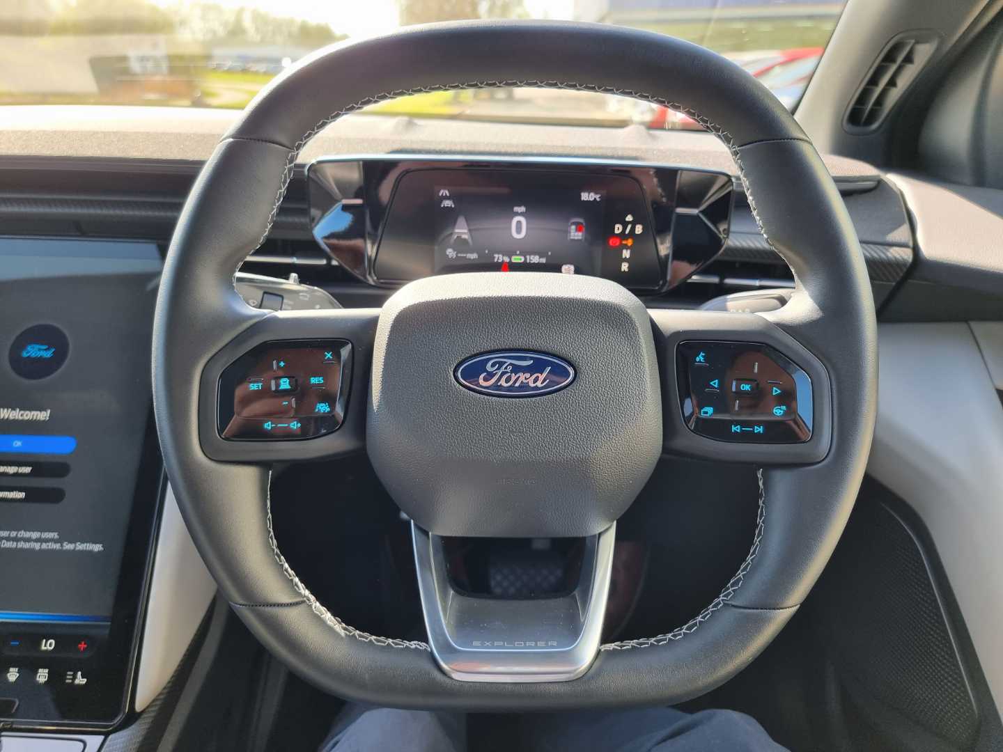 Used Ford Explorer 2024 for sale - 76466537: Photo 13