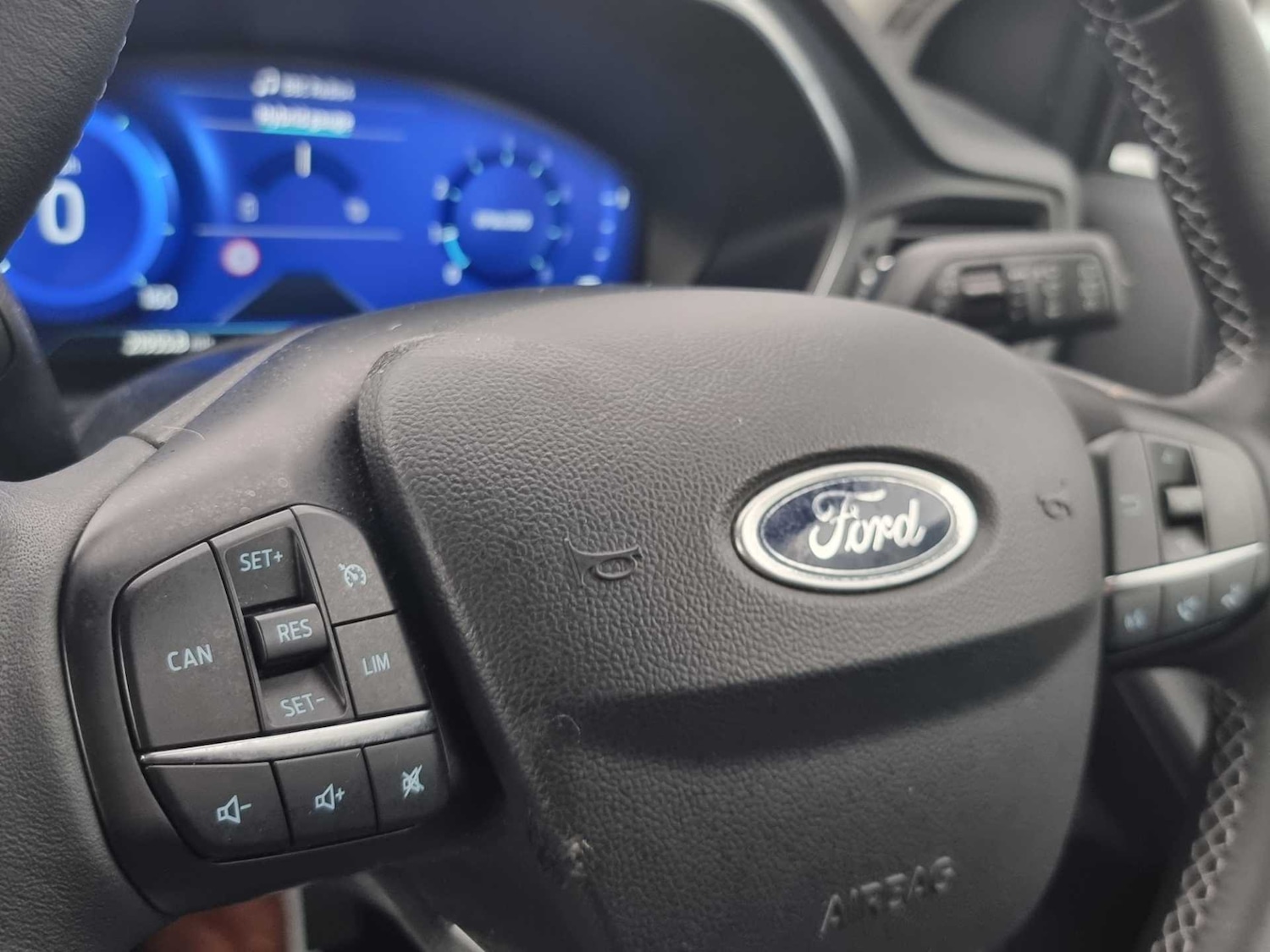 Used Ford Focus 2021 for sale - 76466319: Photo 22