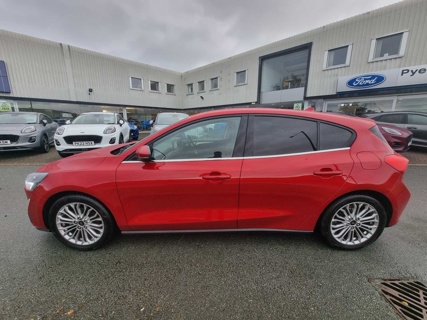 Used Ford Focus 2021 for sale - 76466319: Photo 5