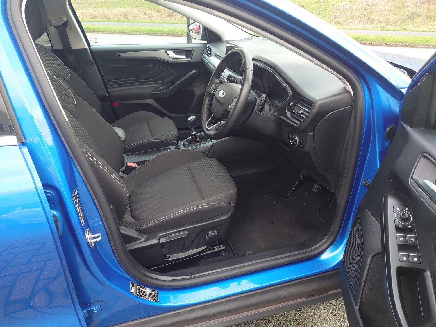 Used Ford Focus 2022 for sale - 76907980: Photo 7