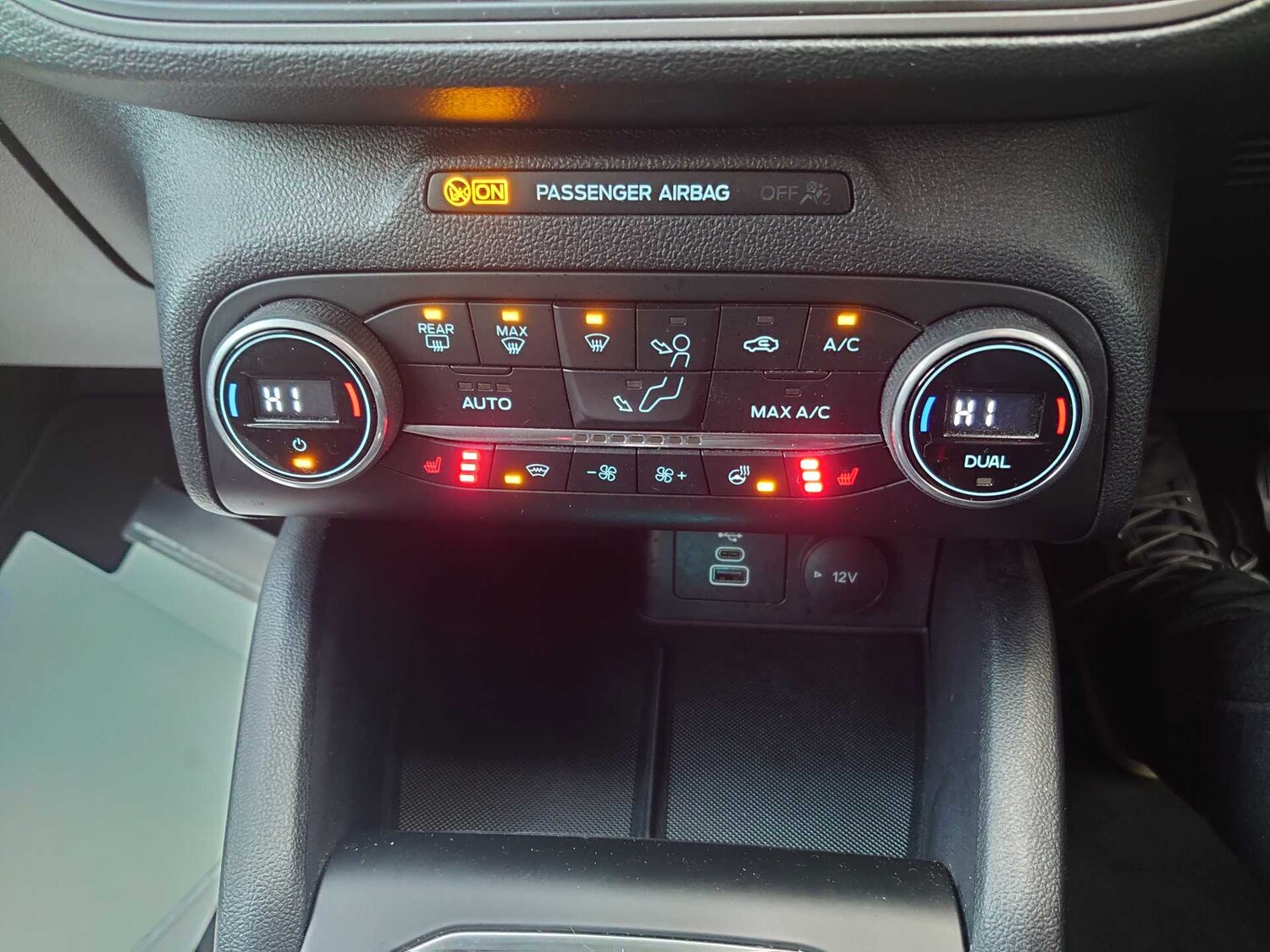 Used Ford Focus 2022 for sale - 76907980: Photo 9