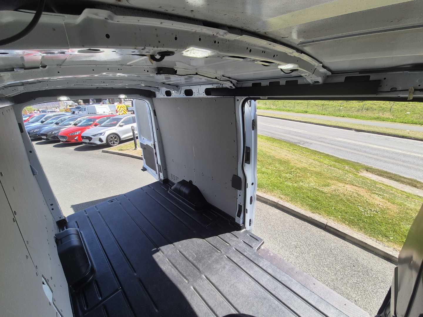 Used Ford Transit 2024 for sale - 76869284: Photo 11