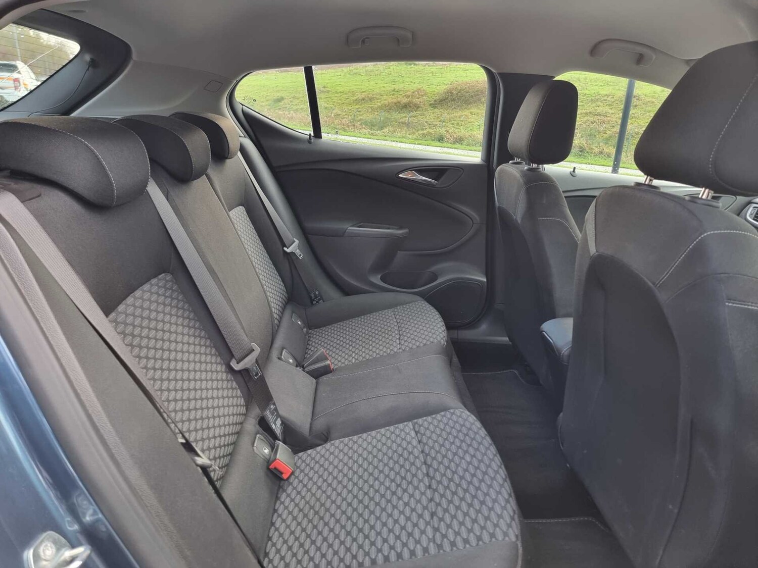 Used Vauxhall Astra 2017 for sale - 76466575: Photo 10