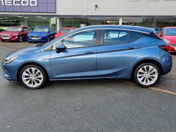 Used Vauxhall Astra 2017 for sale - 76466575: Photo