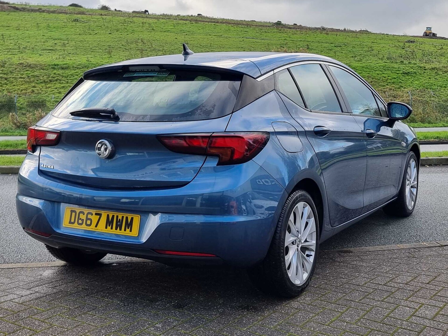 Used Vauxhall Astra 2017 for sale - 76466575: Photo 7