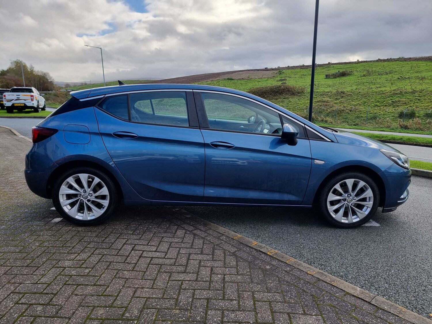 Used Vauxhall Astra 2017 for sale - 76466575: Photo 8