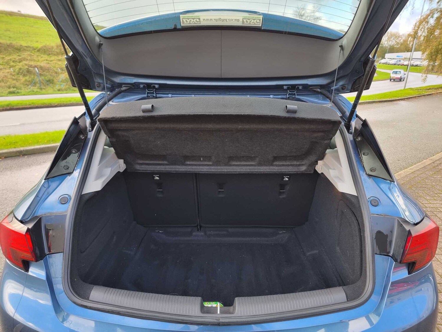 Used Vauxhall Astra 2017 for sale - 76466575: Photo 9