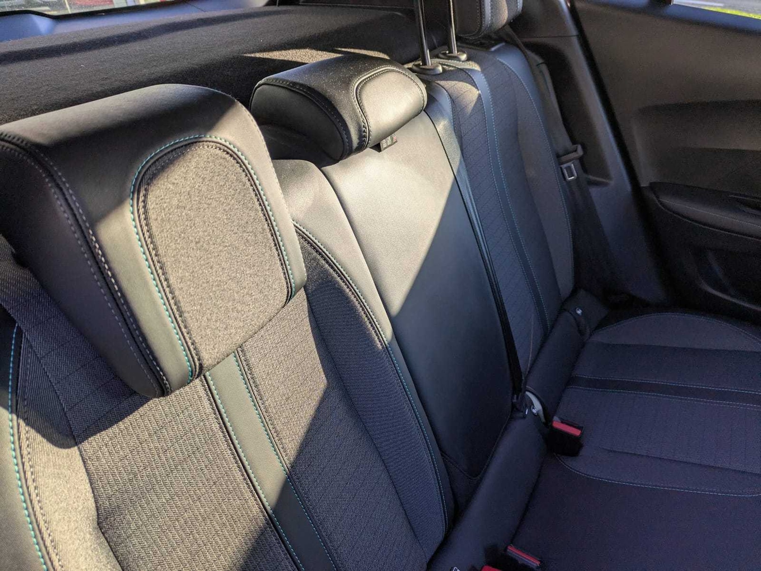 Used Peugeot 2008 2022 for sale - 77116027: Photo 8