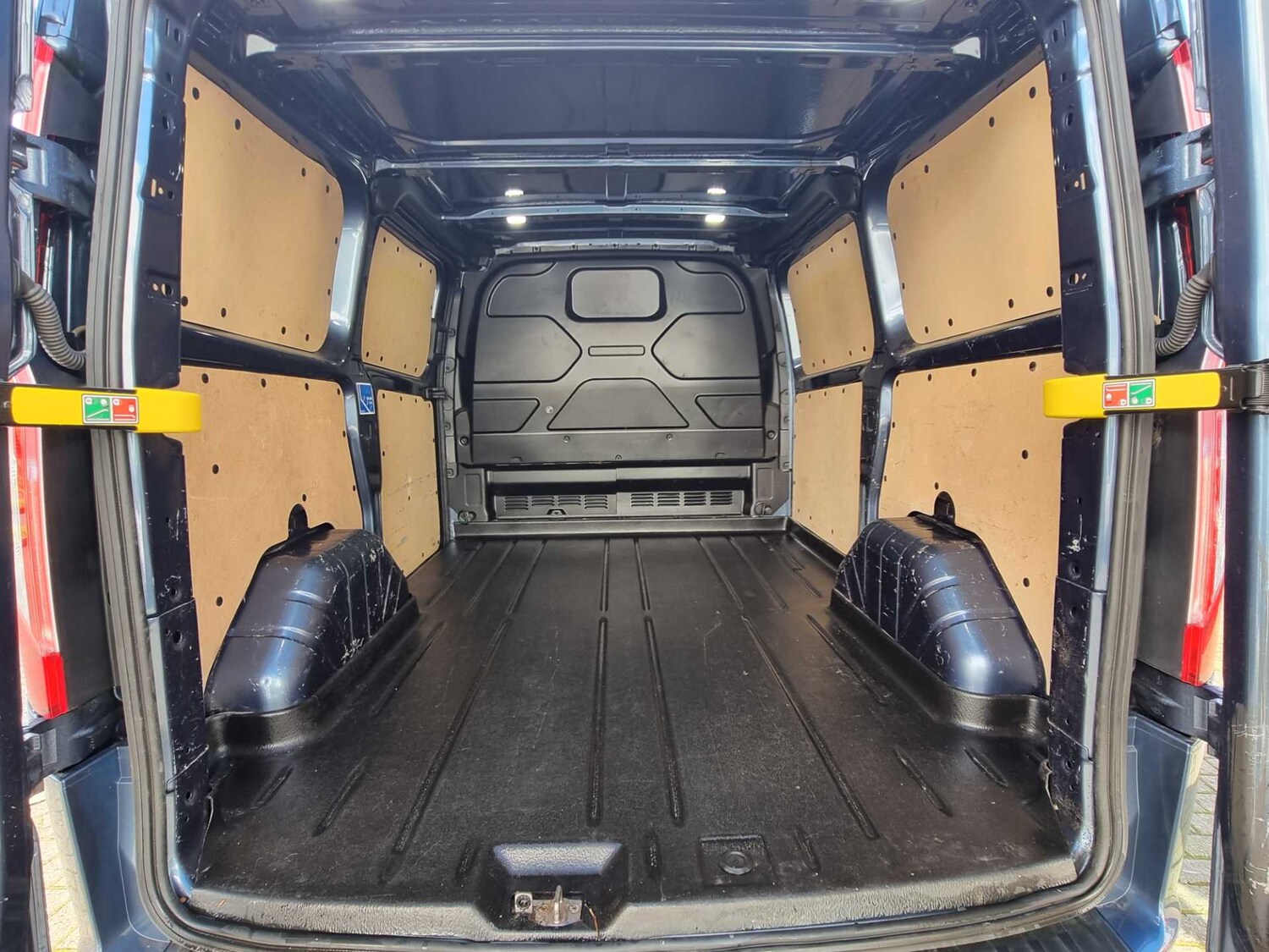 Used Ford Transit Custom 2022 for sale - 76466162: Photo 9