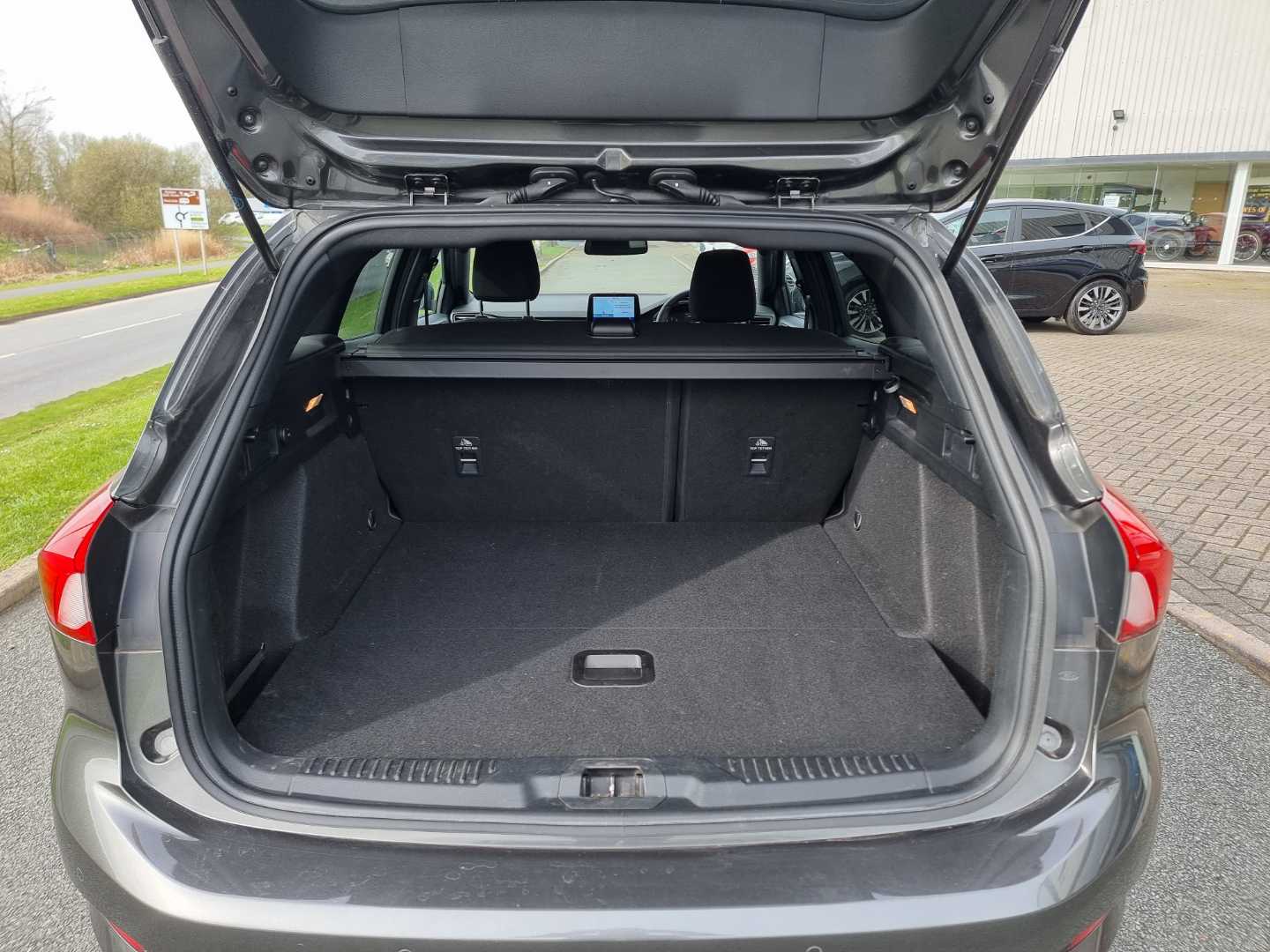 Used Ford Focus 2022 for sale - 76869153: Photo 10