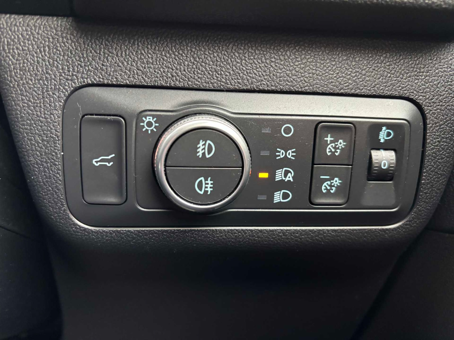 Used Ford Kuga 2021 for sale - 77087427: Photo 23