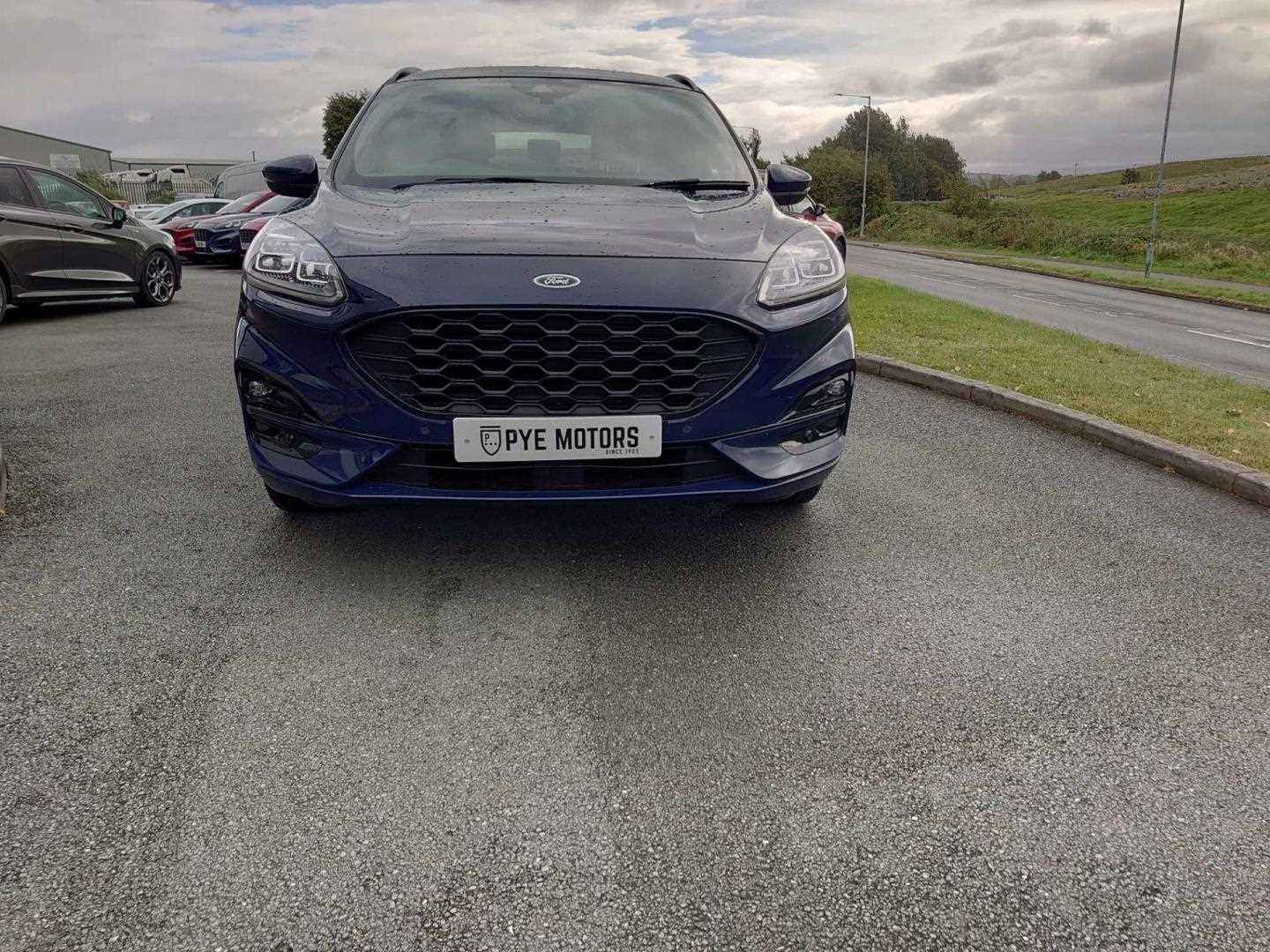 Used Ford Kuga 2022 for sale - 76869311: Photo 3