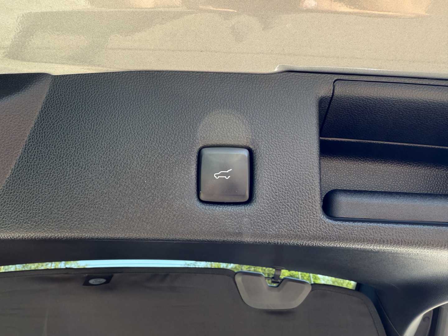 Used Ford Kuga 2022 for sale - 76466303: Photo 11