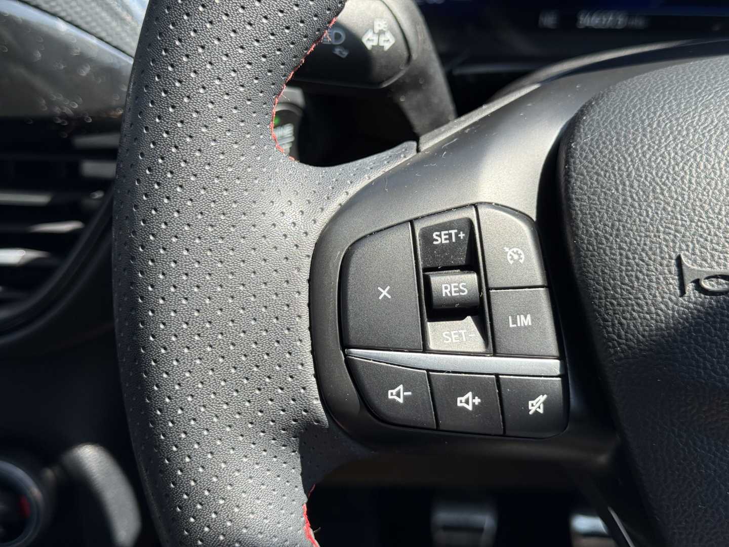 Used Ford Kuga 2022 for sale - 76466303: Photo 23