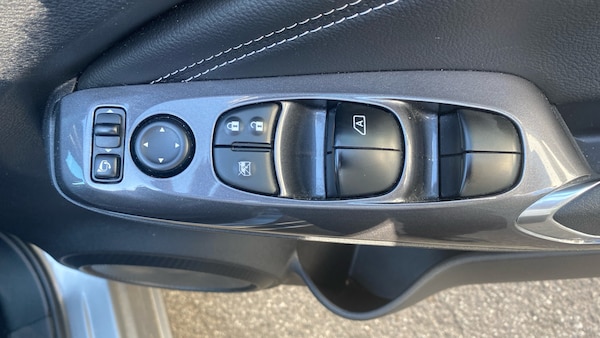 Used Nissan Juke 2023 for sale - 75443730: Photo 39