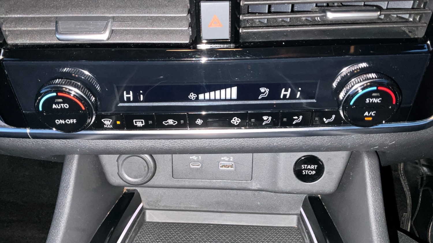 Used Nissan X-Trail 2023 for sale - 77025252: Photo 35