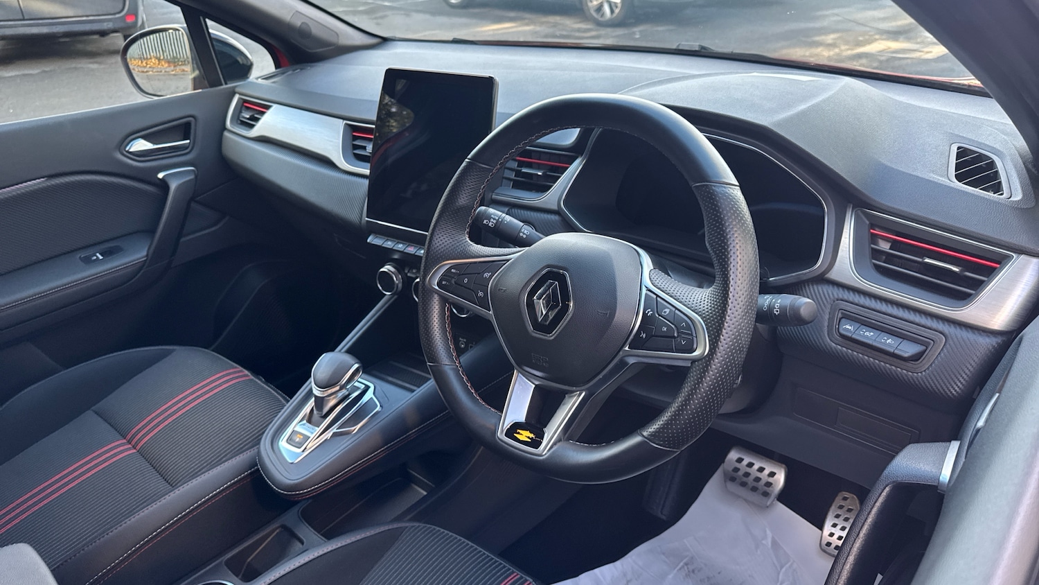 Used Renault Captur 2022 for sale - 76653311: Photo 11