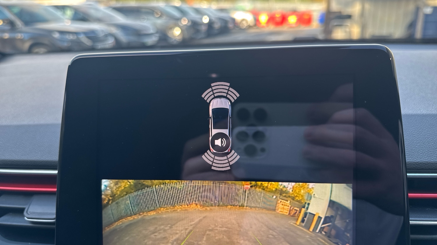 Used Renault Captur 2022 for sale - 76653311: Photo 32