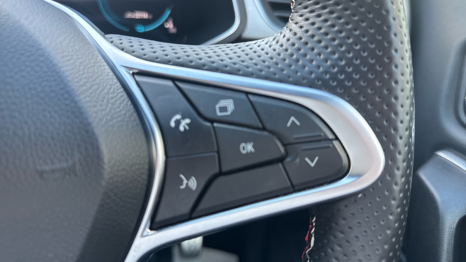 Used Renault Captur 2022 for sale - 76653311: Photo 34