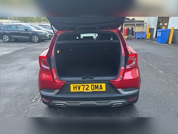 Used Renault Captur 2022 for sale - 76653311: Photo