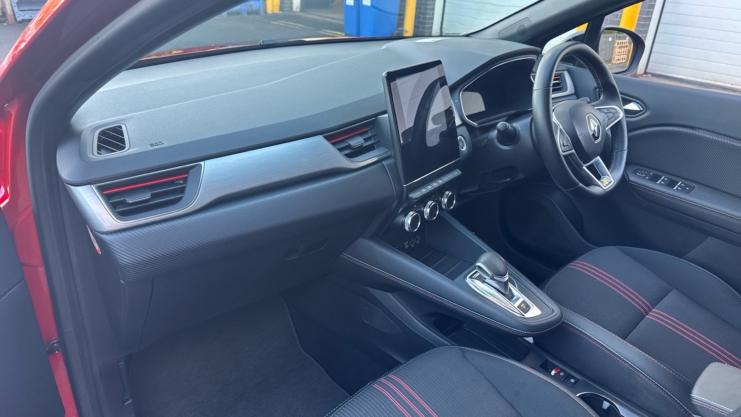 Used Renault Captur 2022 for sale - 76653311: Photo 9