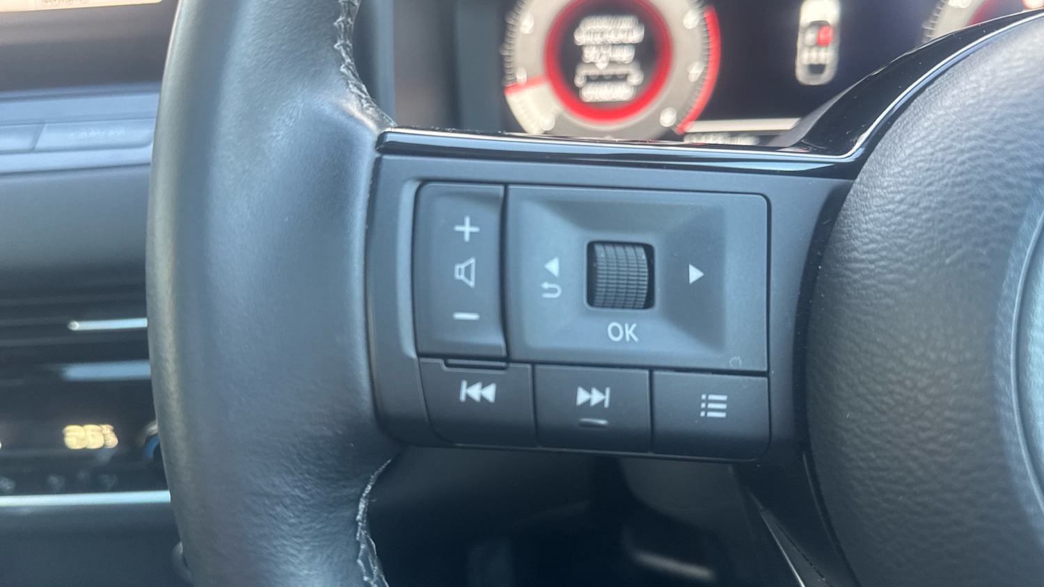 Used Nissan Qashqai 2022 for sale - 76653163: Photo 33