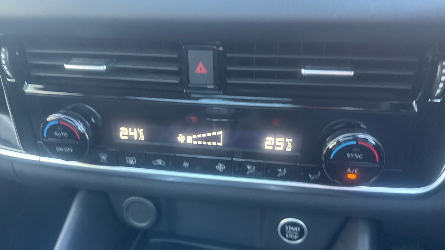 Used Nissan Qashqai 2022 for sale - 76653163: Photo 35