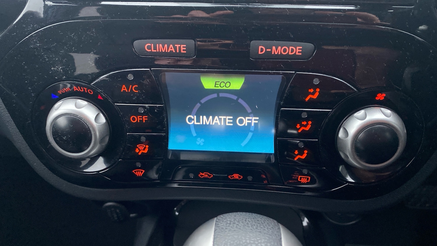 Used Nissan Juke 2018 for sale - 77078968: Photo 25