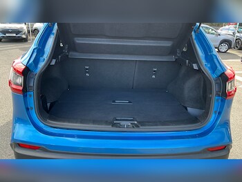 Used Nissan Qashqai 2018 for sale - 77779011: Photo