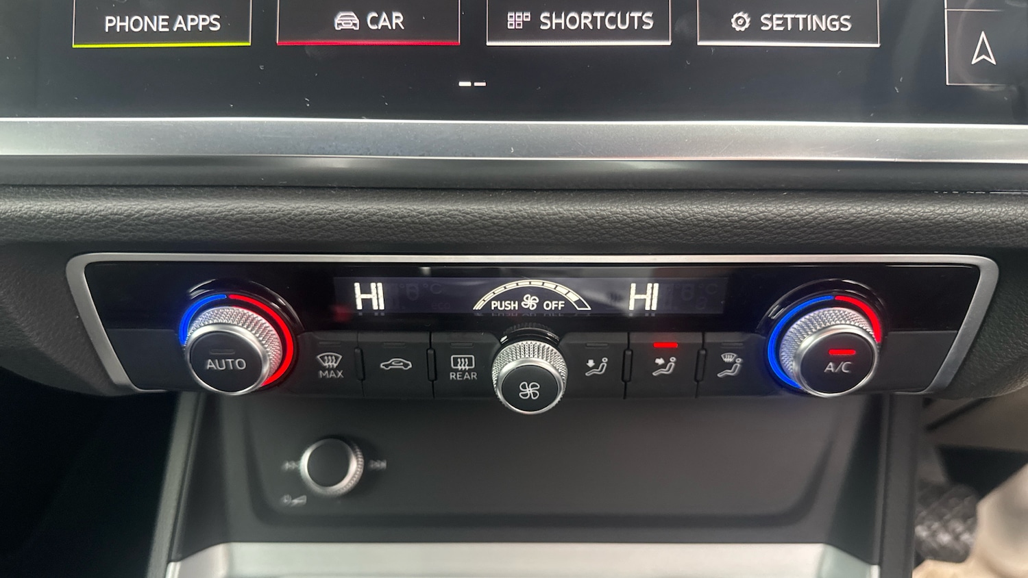 Used Audi Q3 2020 for sale - 76653315: Photo 32