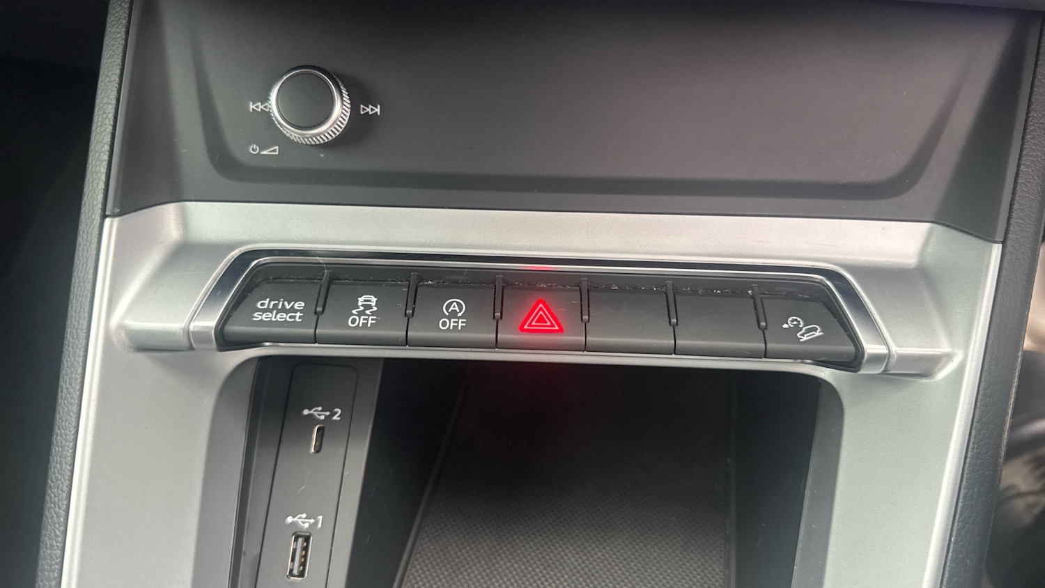 Used Audi Q3 2020 for sale - 76653315: Photo 33