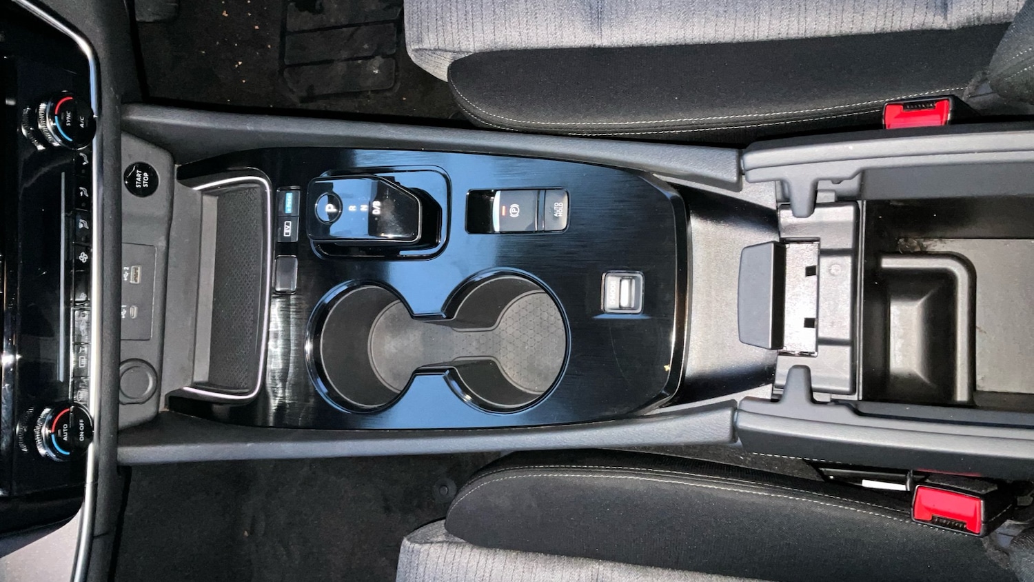 Used Nissan X-Trail 2023 for sale - 76859643: Photo 24