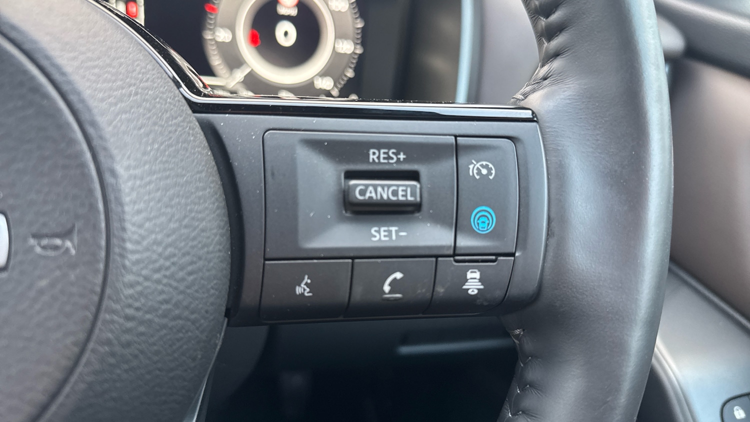 Used Nissan Qashqai 2024 for sale - 77036632: Photo 31