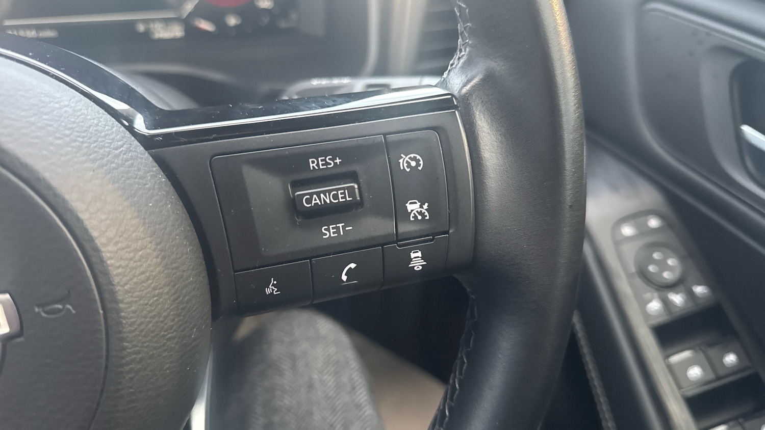 Used Nissan Qashqai 2023 for sale - 77653530: Photo 23