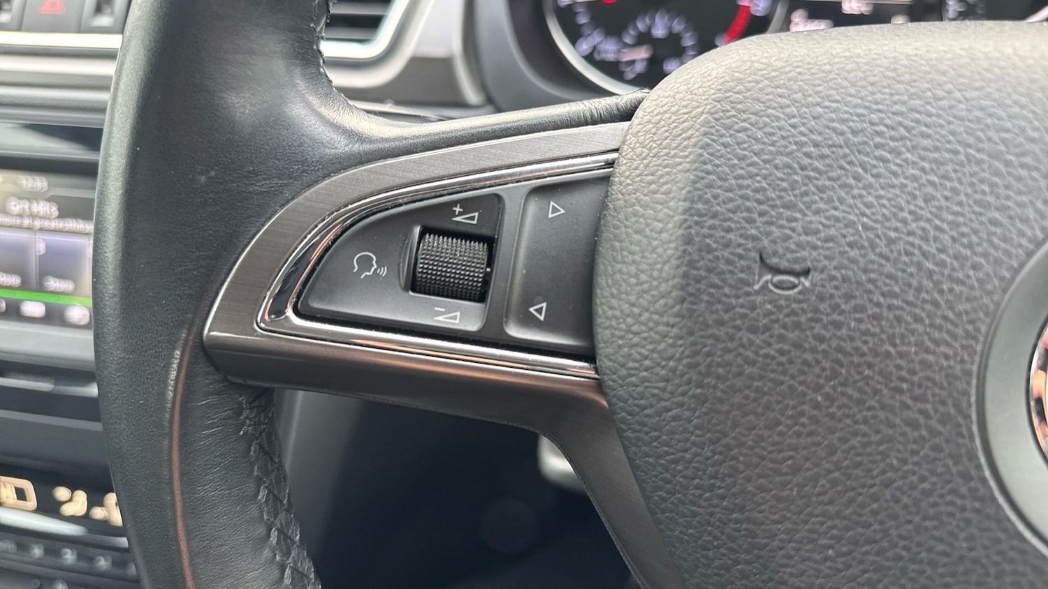 Used Skoda Rapid 2015 for sale - 77195153: Photo 25