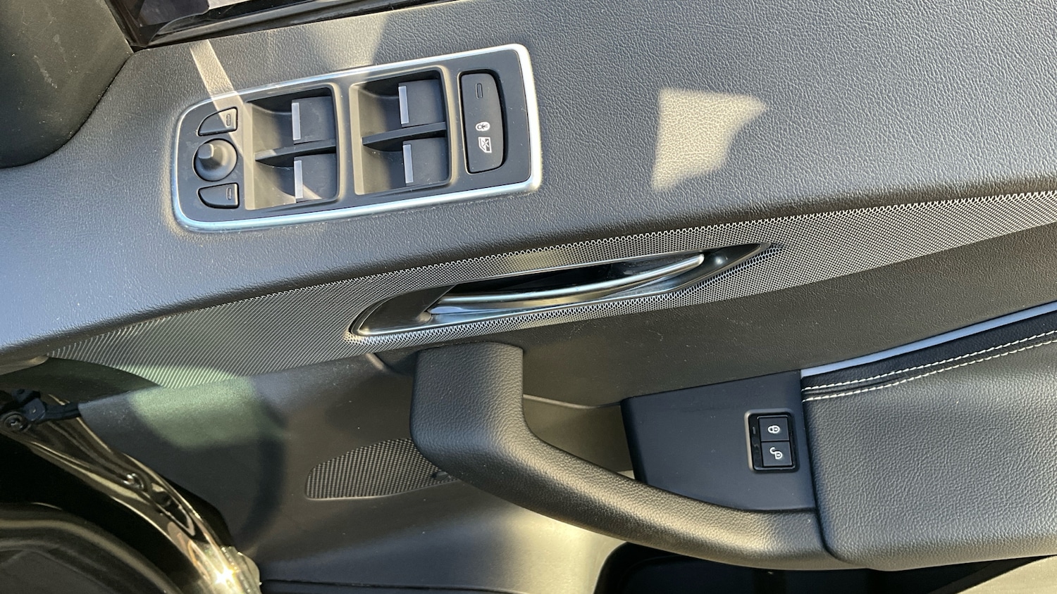 Used Jaguar F-Pace 2019 for sale - 77687897: Photo 30