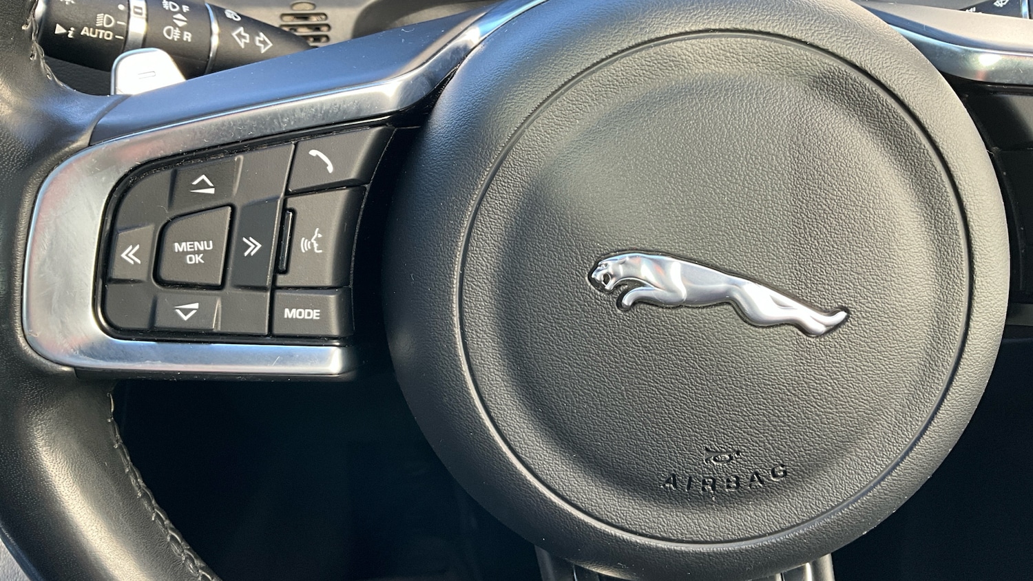 Used Jaguar F-Pace 2019 for sale - 77687897: Photo 34