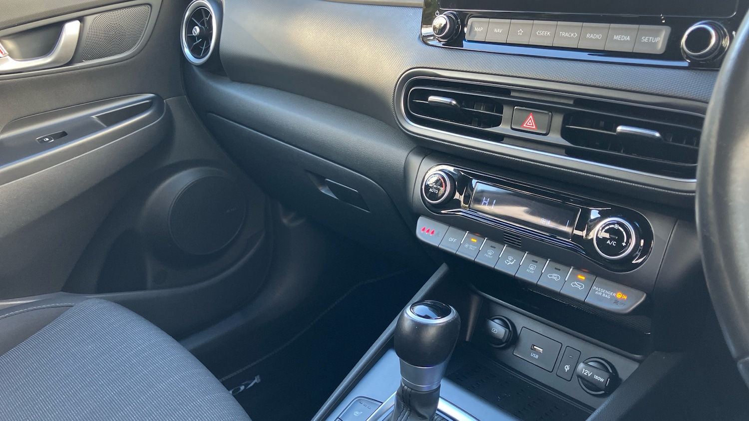 Used Hyundai KONA 2022 for sale - 76653182: Photo 14