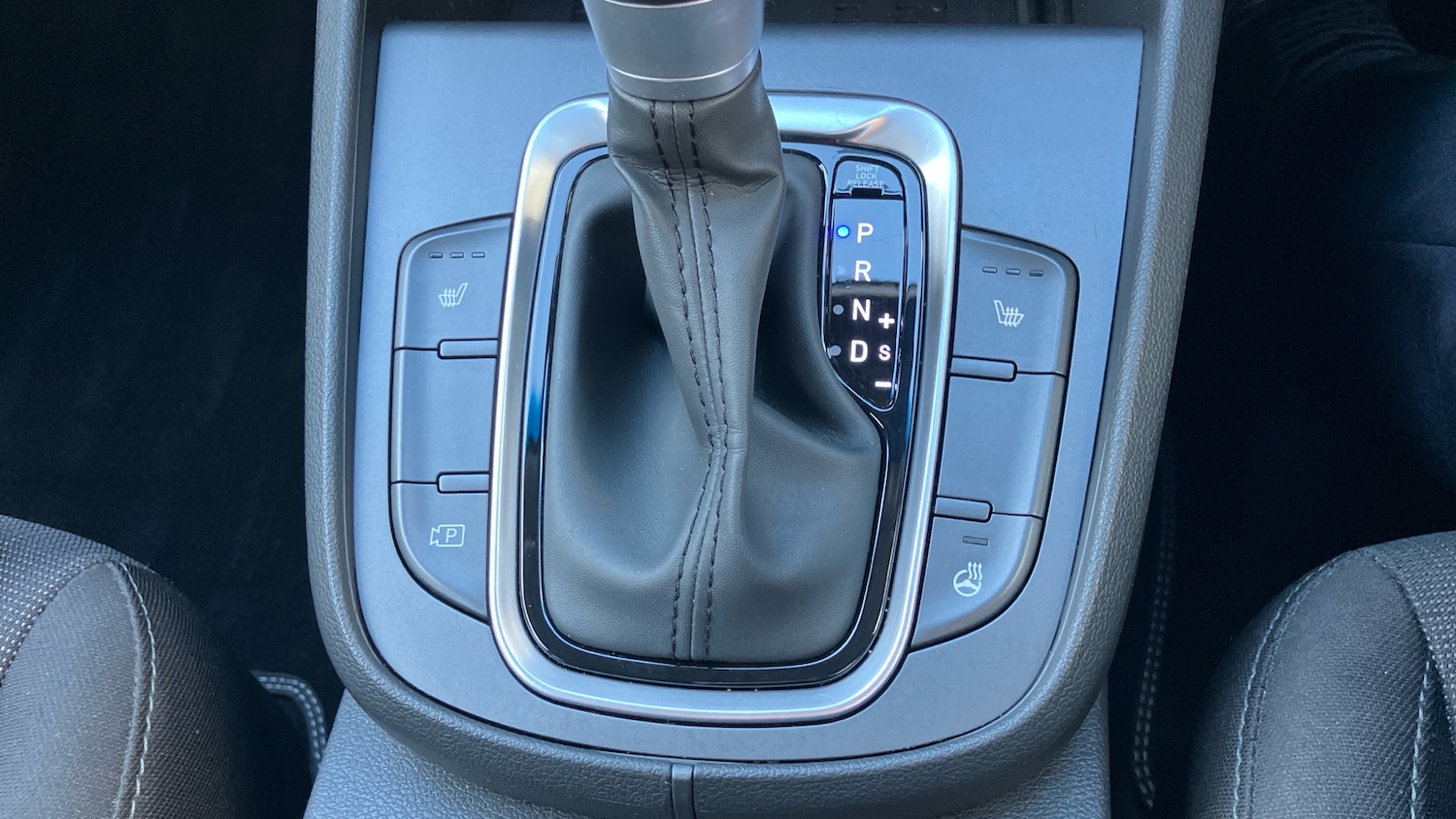 Used Hyundai KONA 2022 for sale - 76653182: Photo 23