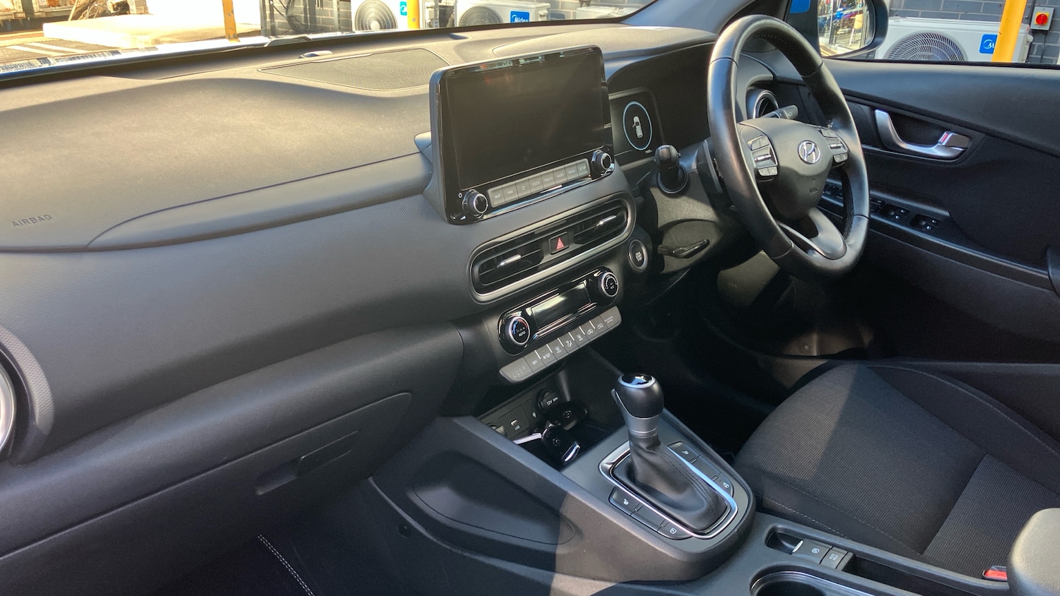 Used Hyundai KONA 2022 for sale - 76653182: Photo 9