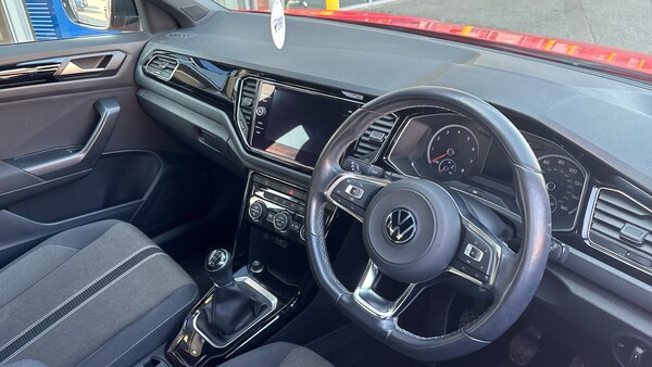 Used Volkswagen T-Roc 2021 for sale - 75314676: Photo 11